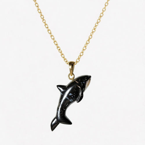 Fossilized Shell Orca Killer Whale Pendant on Gold Chain – Glossy Black 3D Carved Gemstone Necklace
